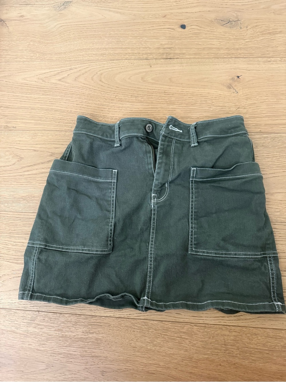 Arizona Jean Company Olive Green Cargo Pocket Mini Skirt